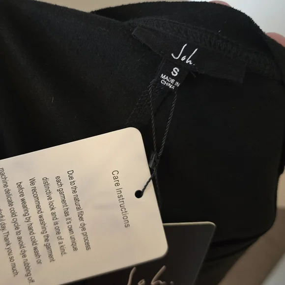 Joh | Small | Aurora Suede Round Neck with Pockets - Picture 8 of 11